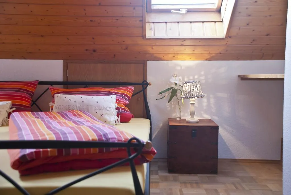 Pension Margarete Handthal Guest house